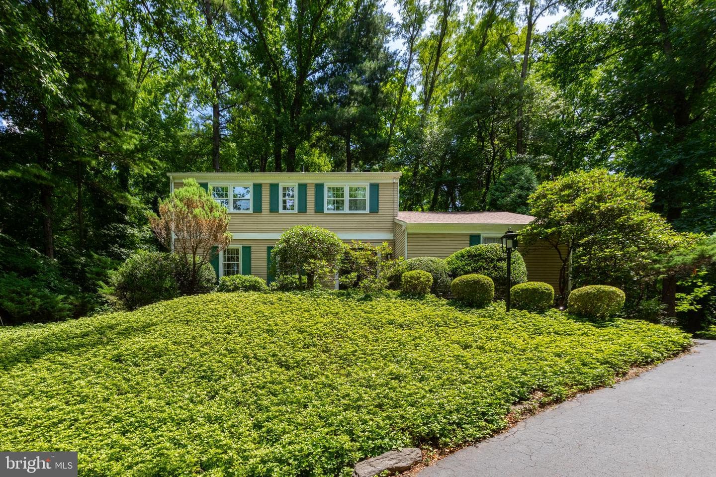495 Cricket Lane photo 1