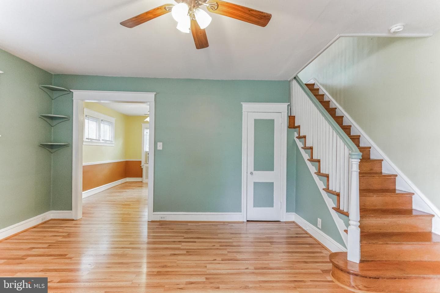 115 Wilson Avenue photo 4