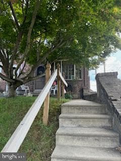 1100 Yeadon Avenue photo 2