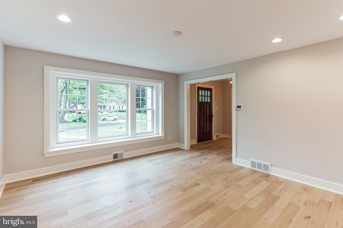 434 Barclay Road photo 13