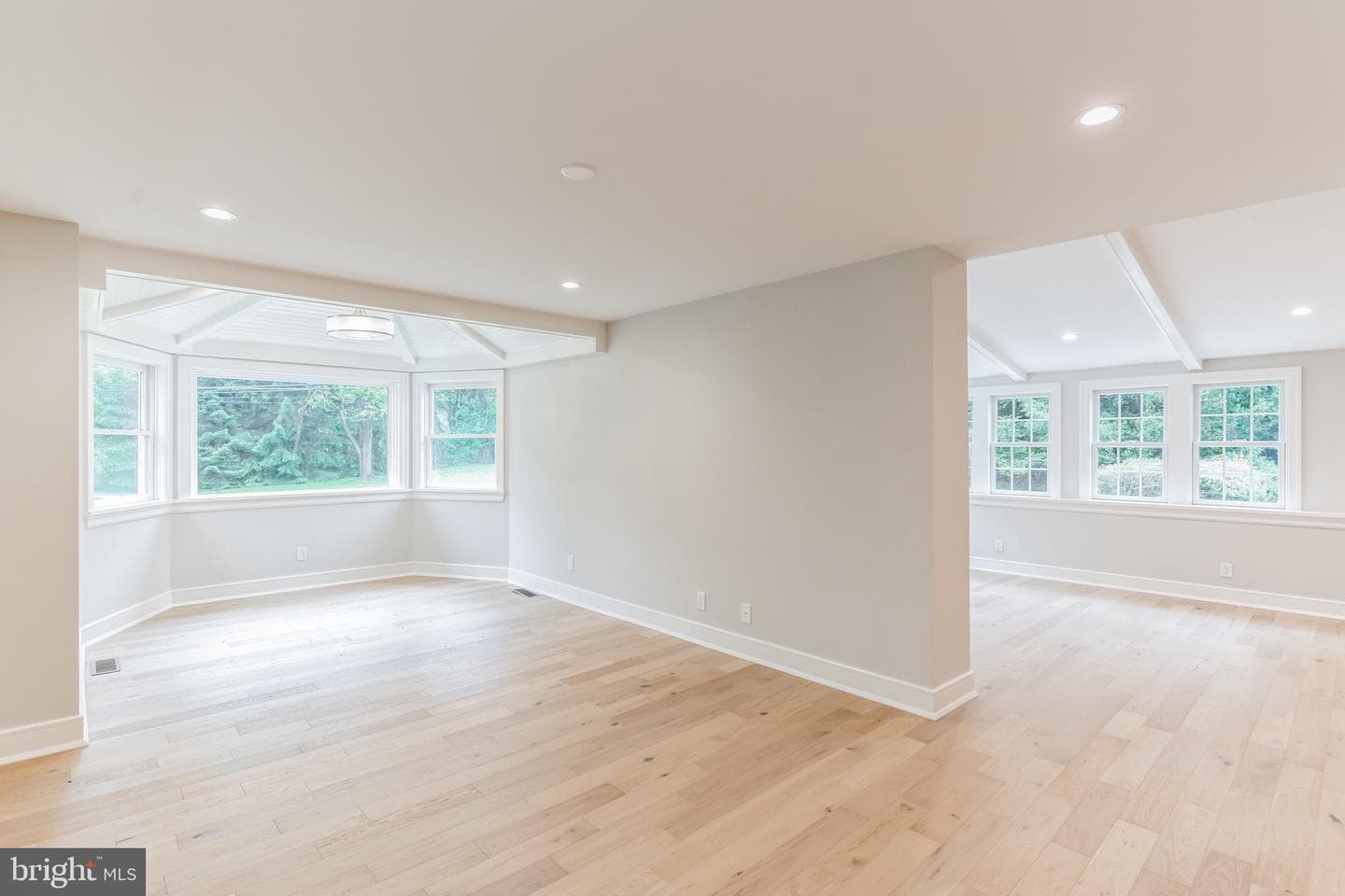 434 Barclay Road photo 15