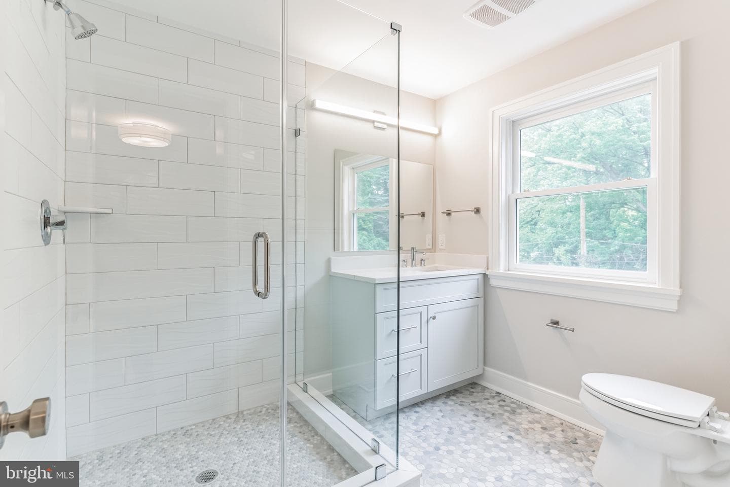 434 Barclay Road photo 7
