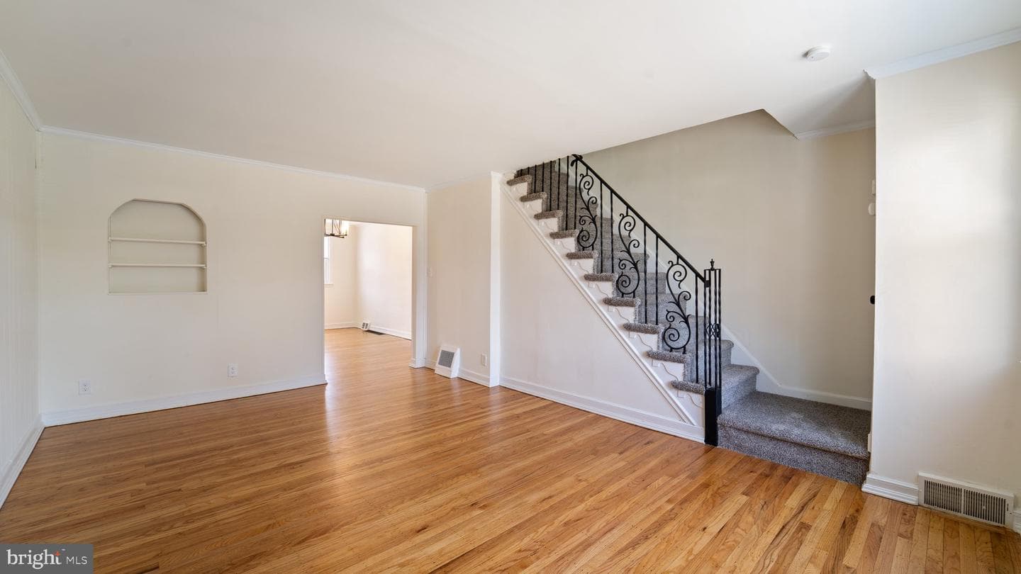 27 King Avenue photo 4