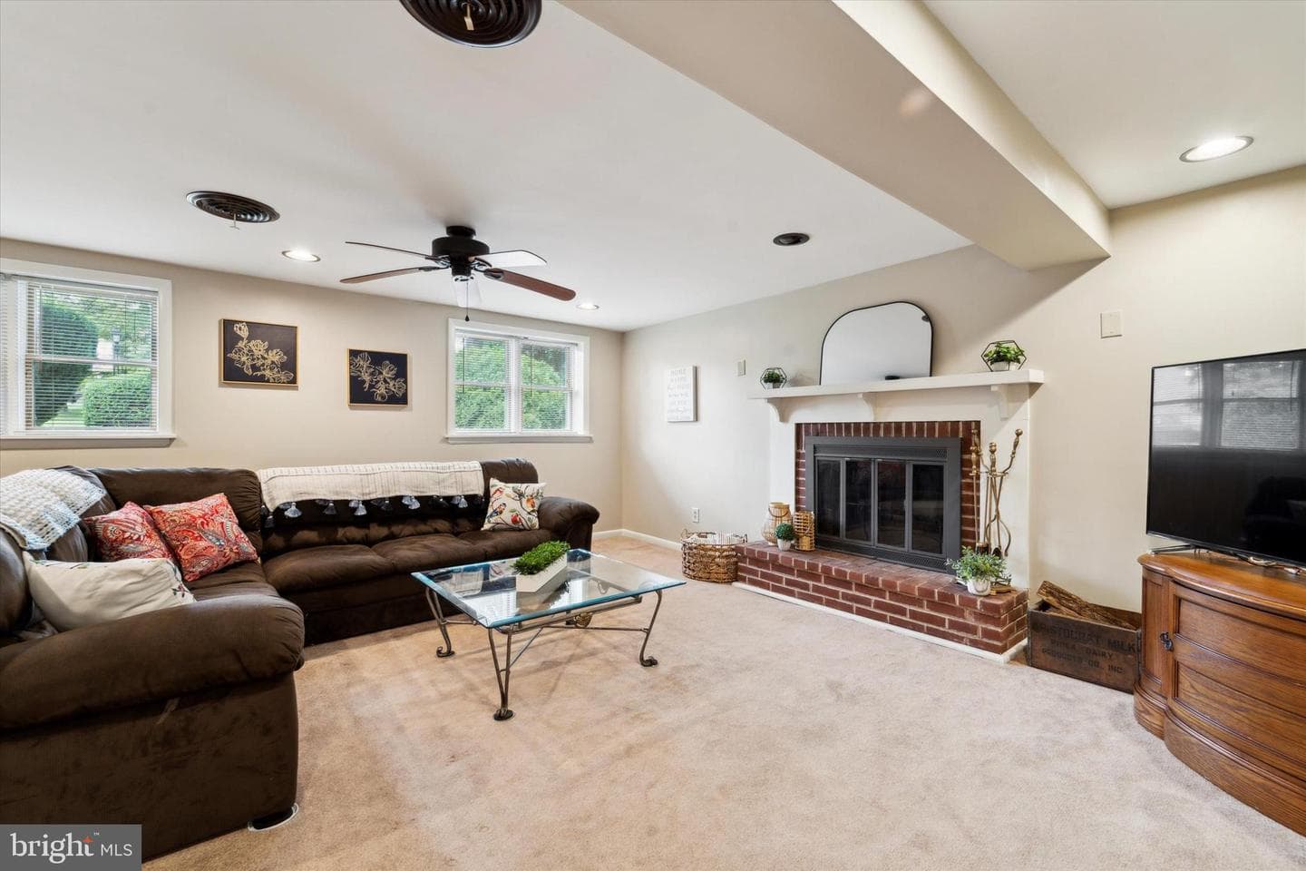 2947 Eastburn Avenue photo 8