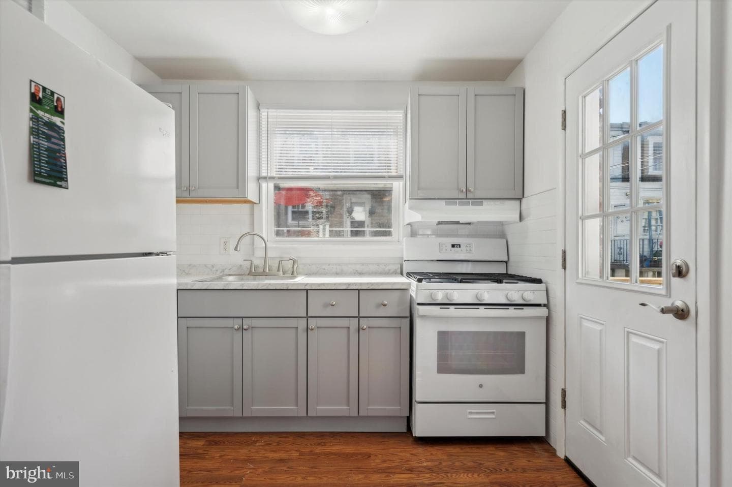520 Woodcliffe Road photo 10