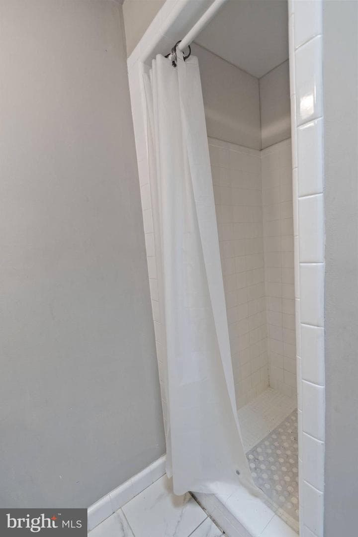 1614 Powell Road photo 18
