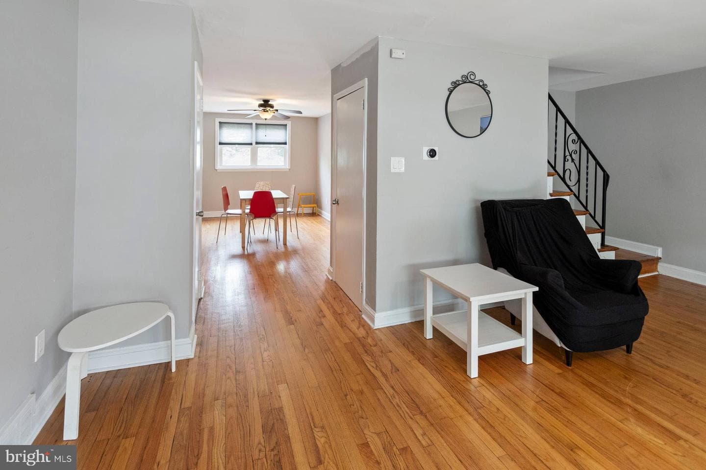 1614 Powell Road photo 5