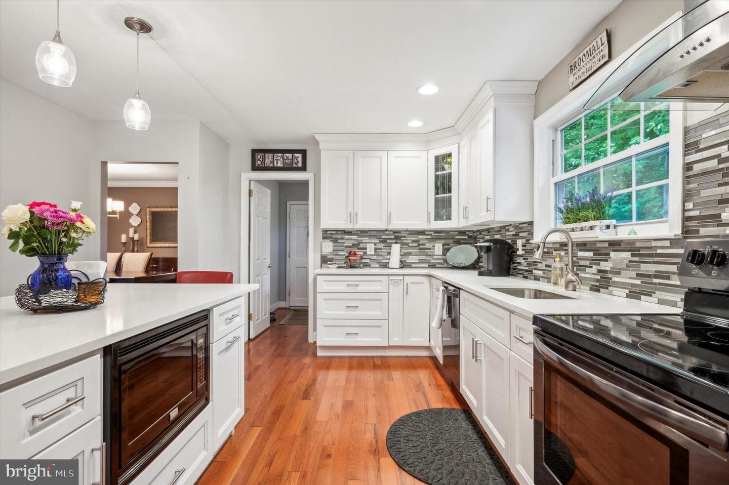 206 Fawnhill Road photo 16