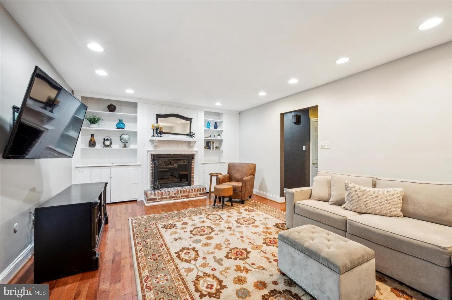 206 Fawnhill Road photo 17