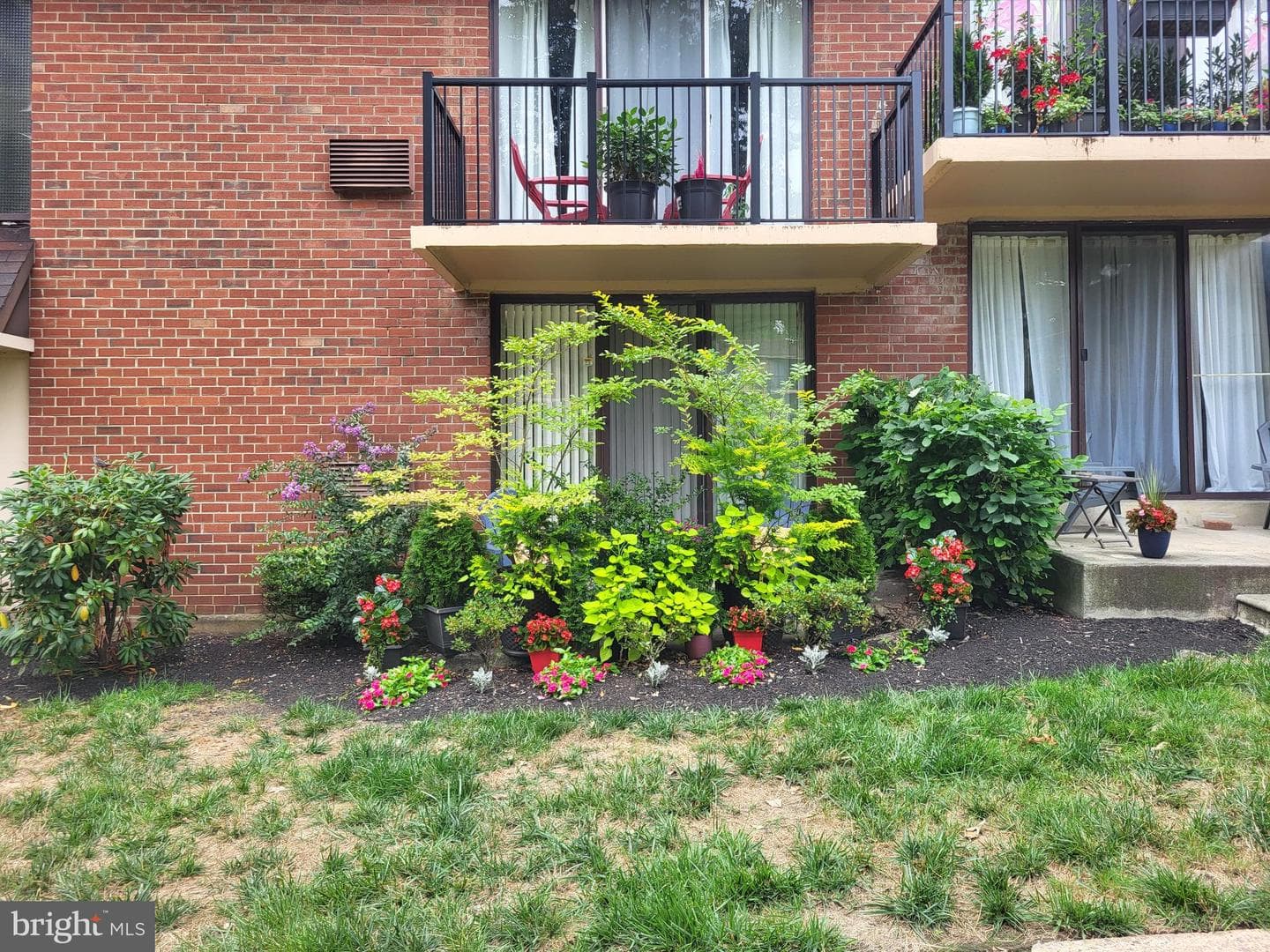 100 E Glenolden Avenue #E-16 photo 2