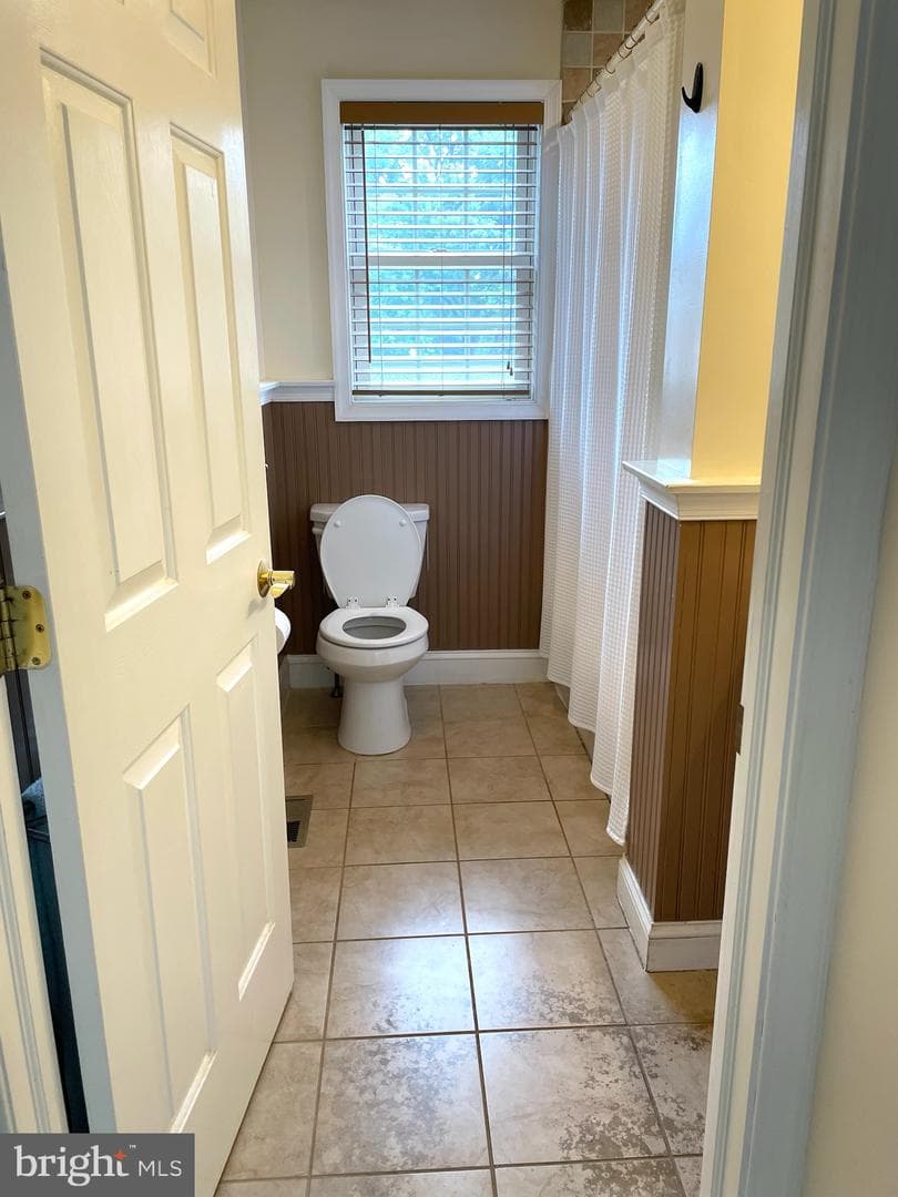 621 Summer Street photo 10