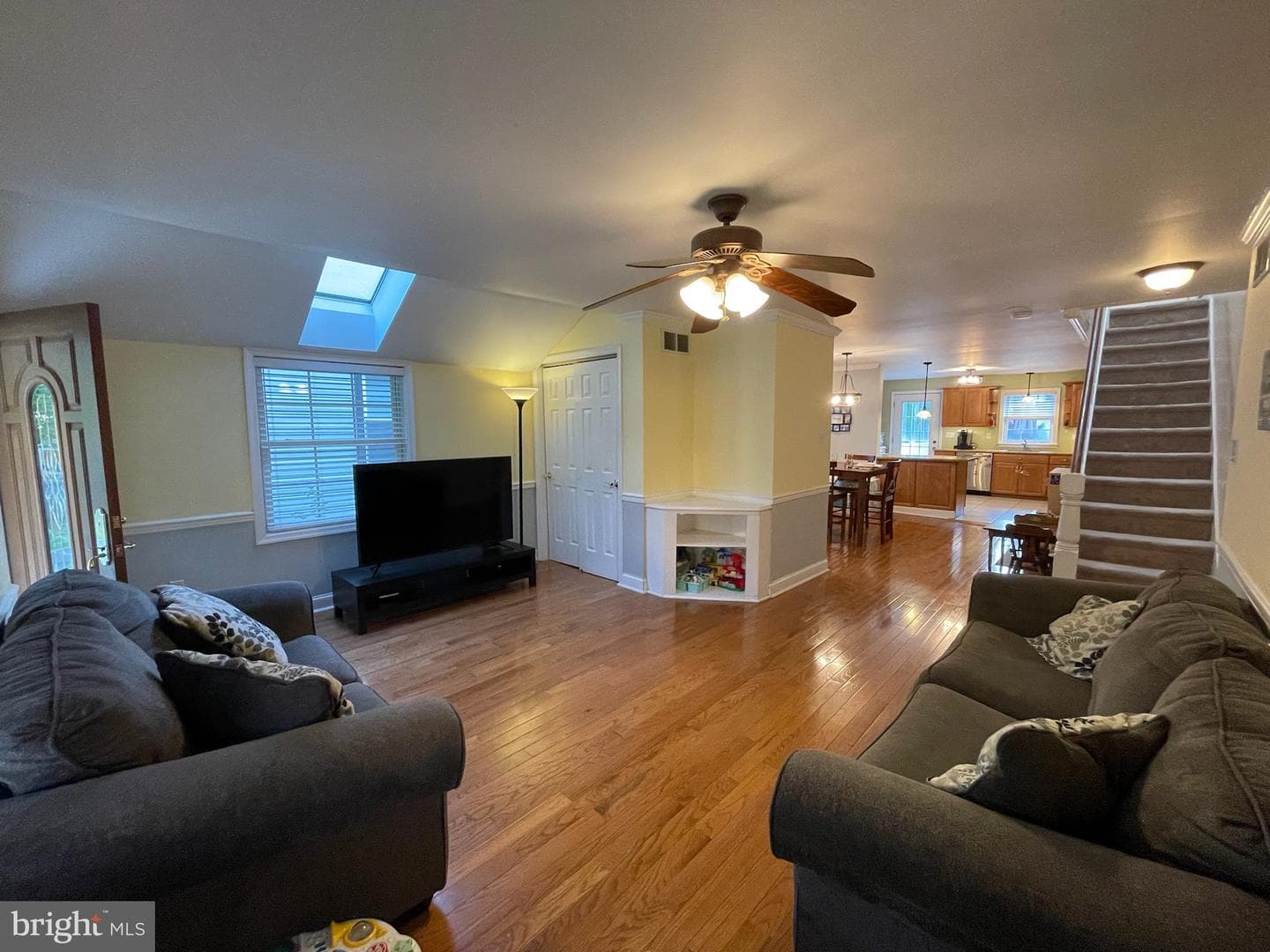 621 Summer Street photo 25