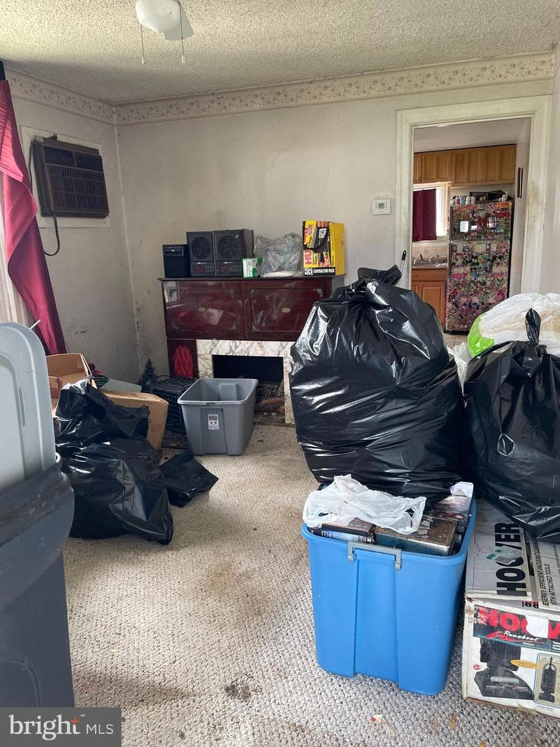 1572 Huddell Avenue photo 2