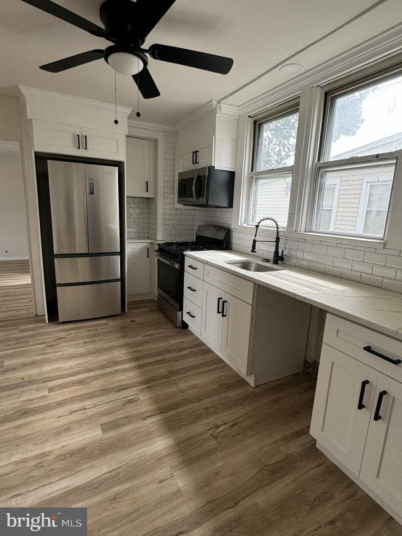 1118 Macdade photo 12