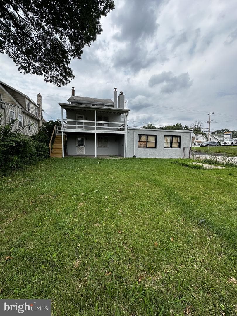 1118 Macdade photo 16