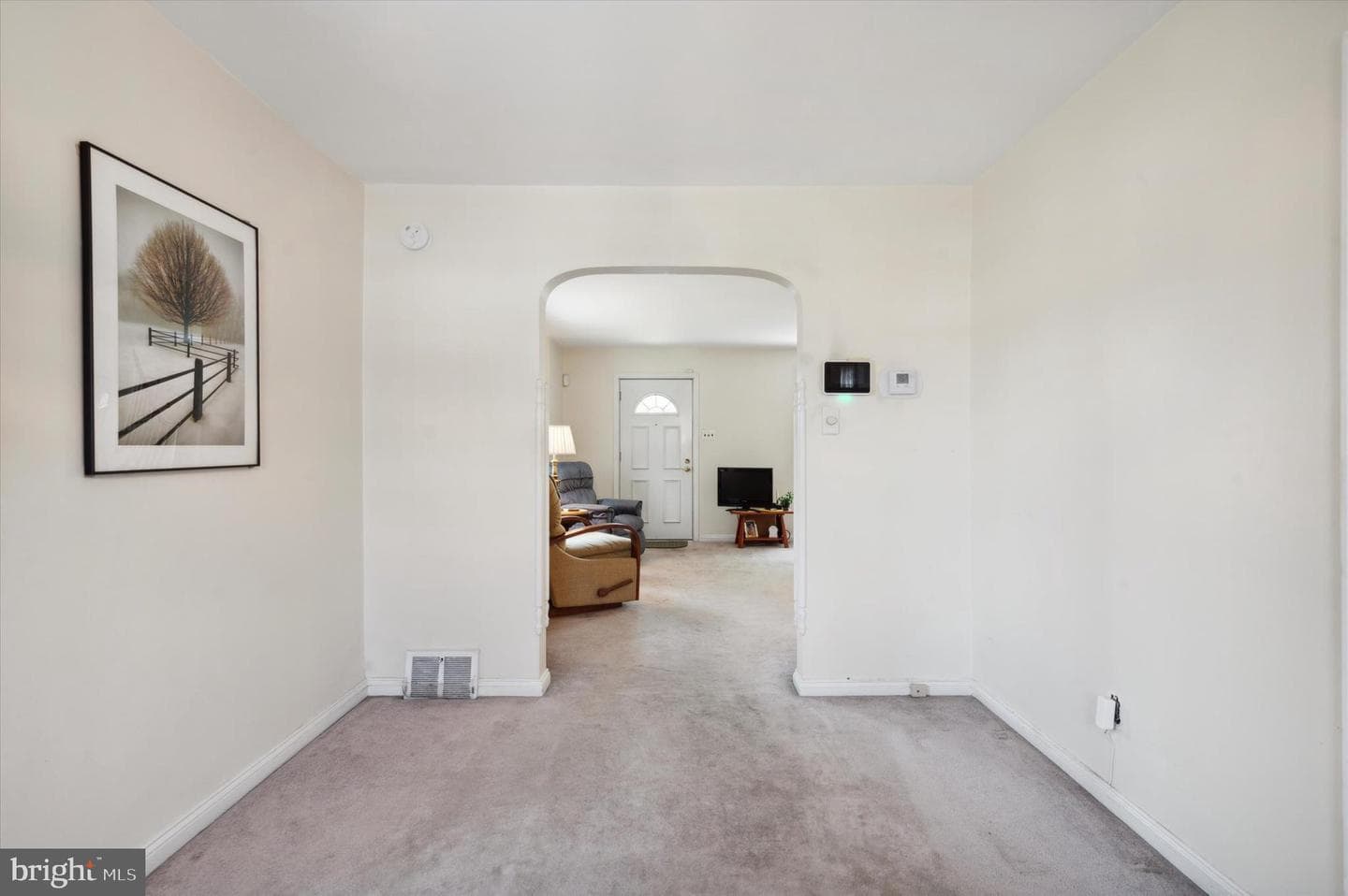 119 Foster Avenue photo 12
