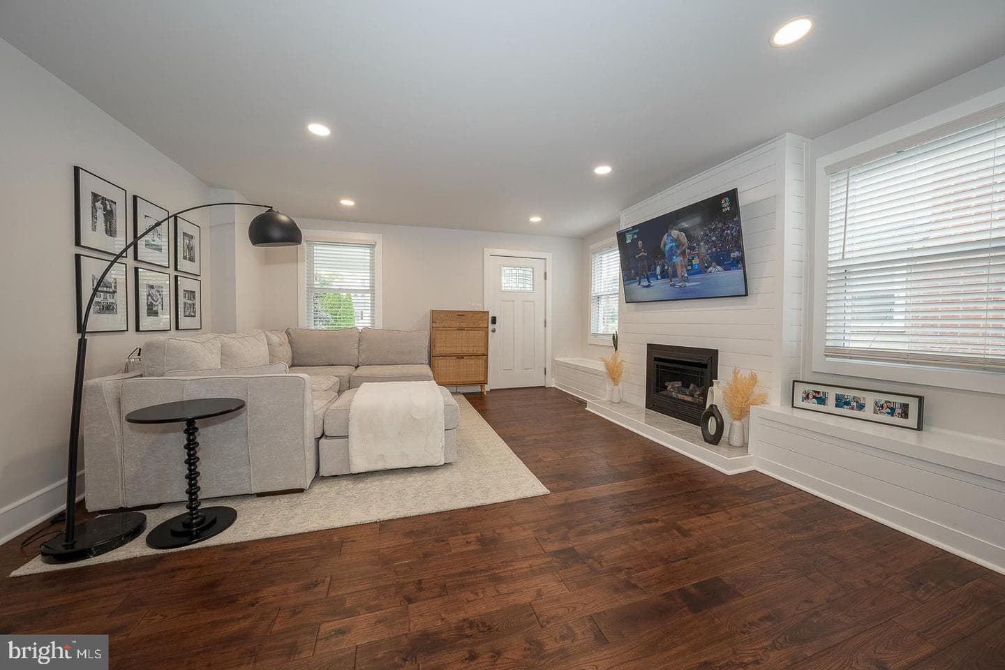 2727 Oakford Road photo 5