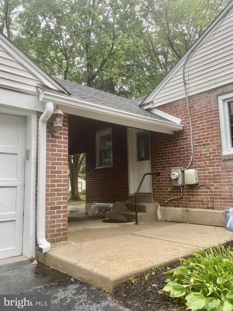 530 Woodglen Road photo 36
