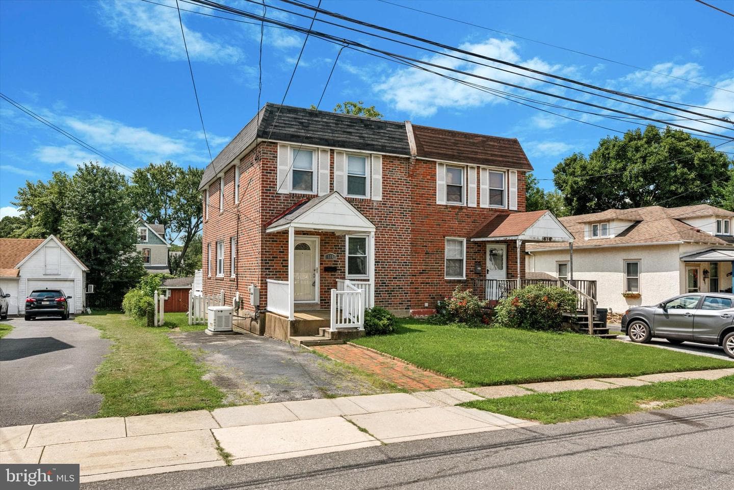 514 Blythe Avenue photo 2
