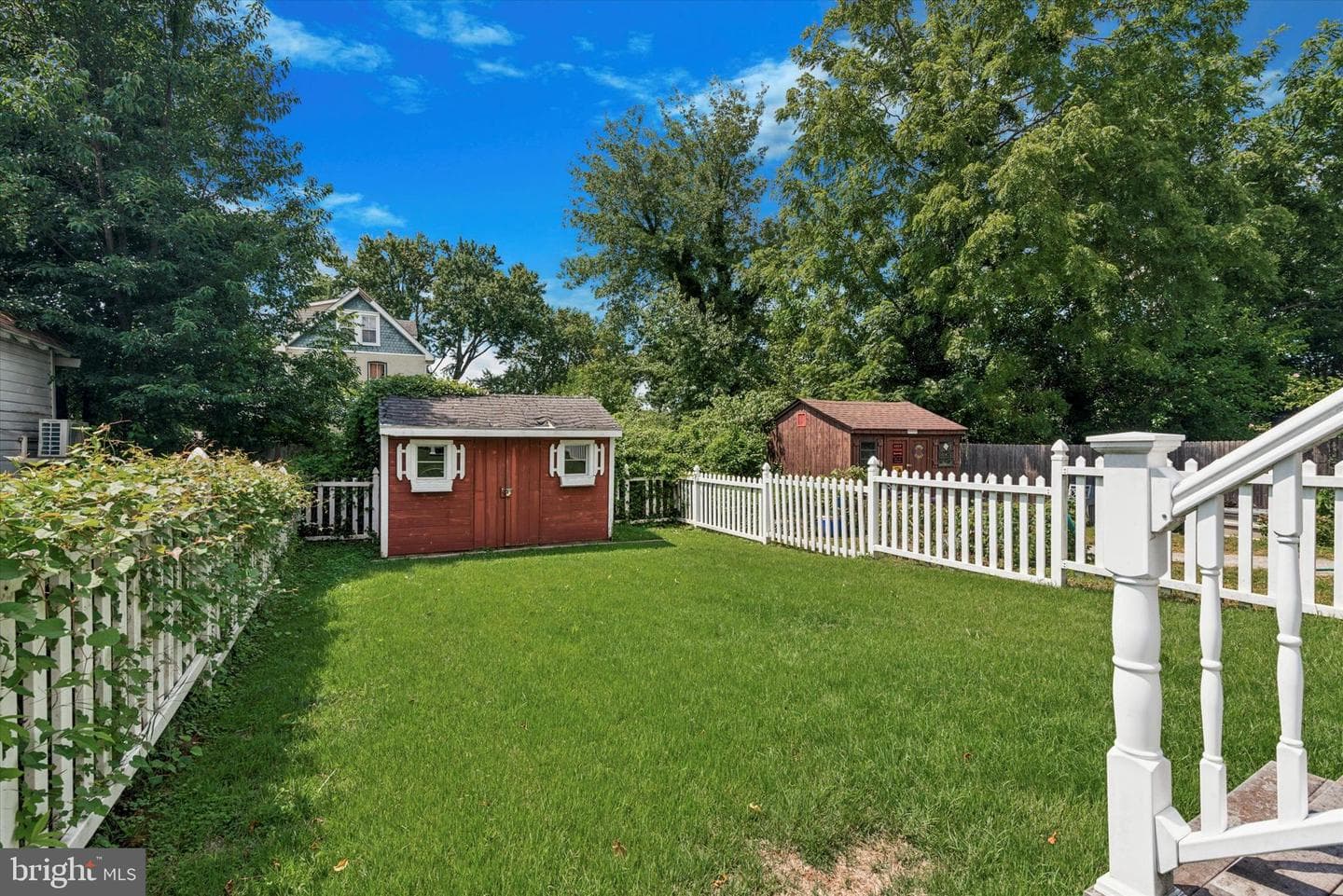 514 Blythe Avenue photo 23