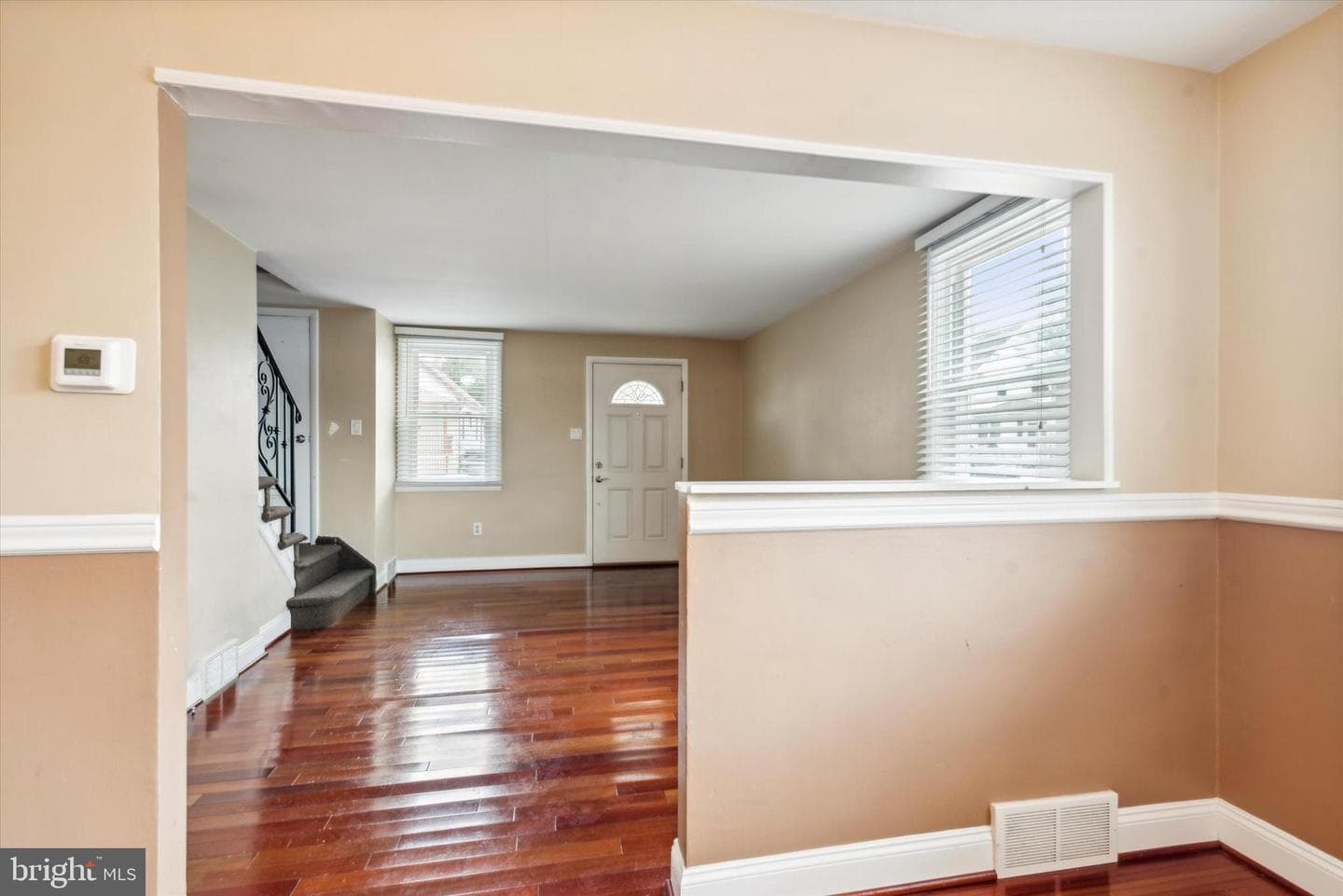514 Blythe Avenue photo 7