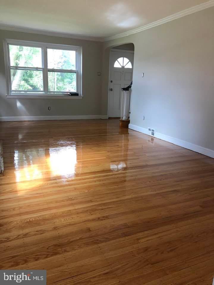 87 Meetinghouse Lane photo 12