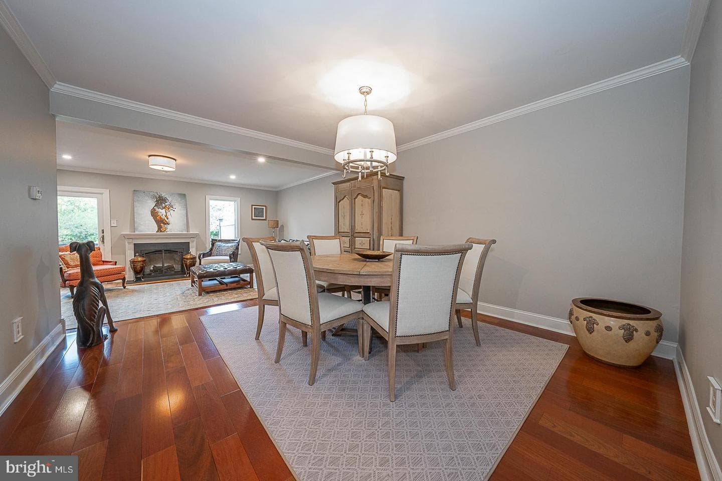138 Montrose Avenue ##54 photo 13