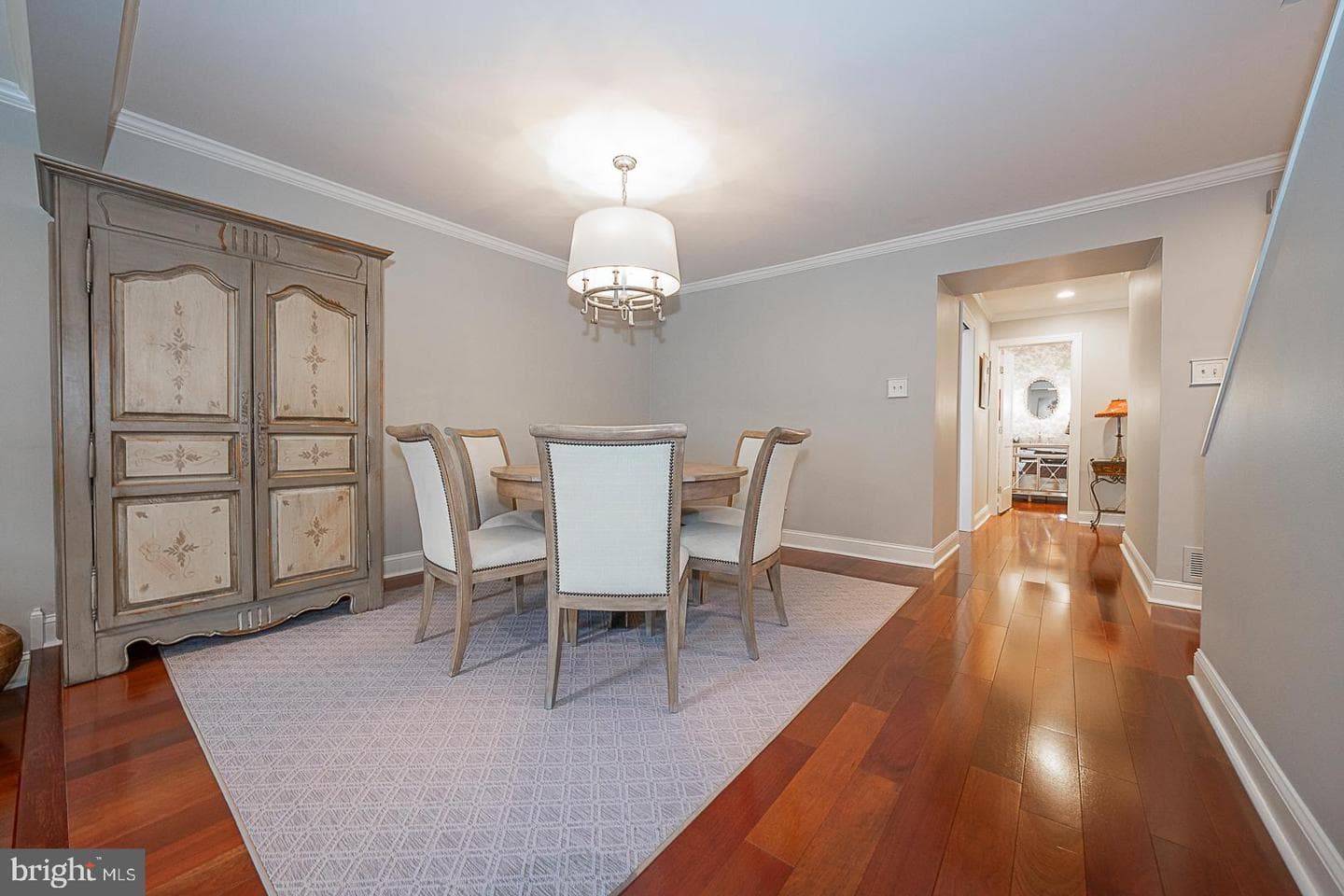 138 Montrose Avenue ##54 photo 14