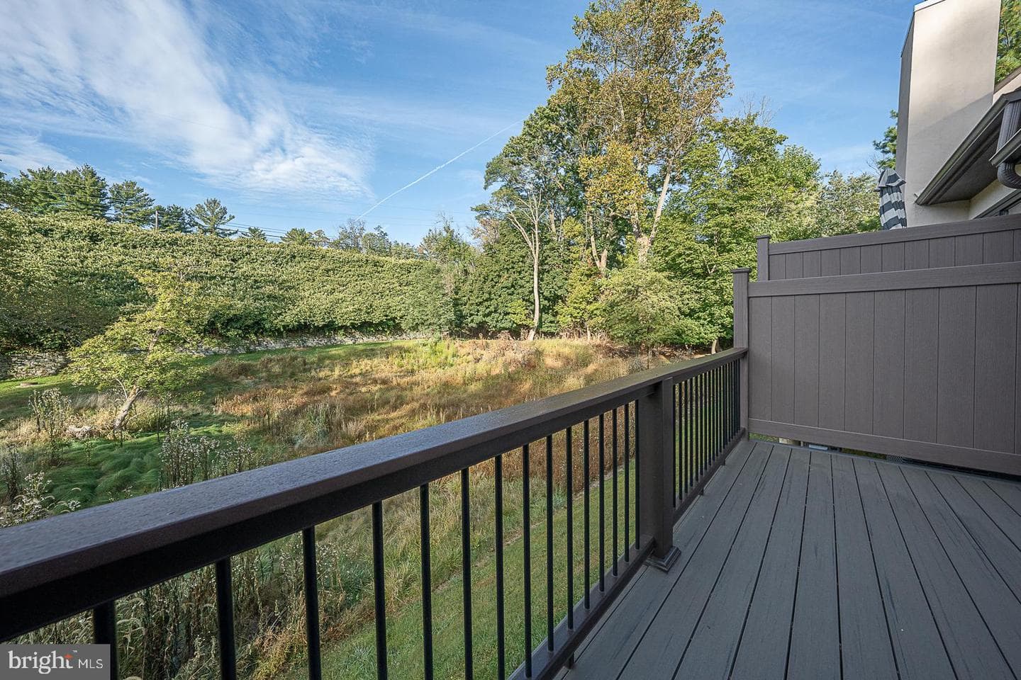 138 Montrose Avenue ##54 photo 18