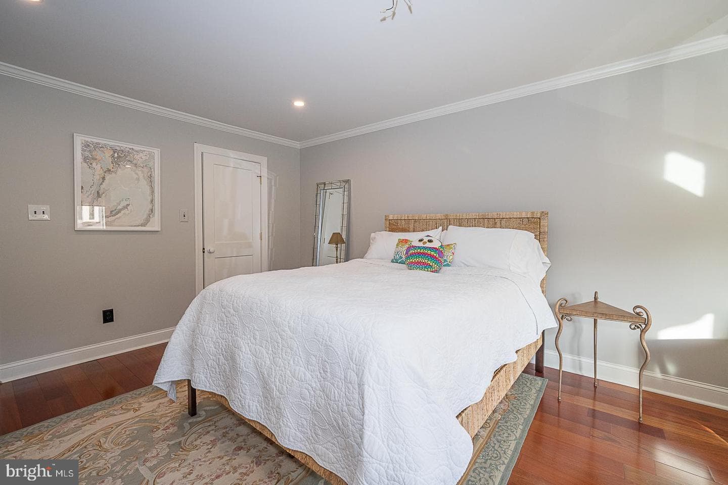 138 Montrose Avenue ##54 photo 23