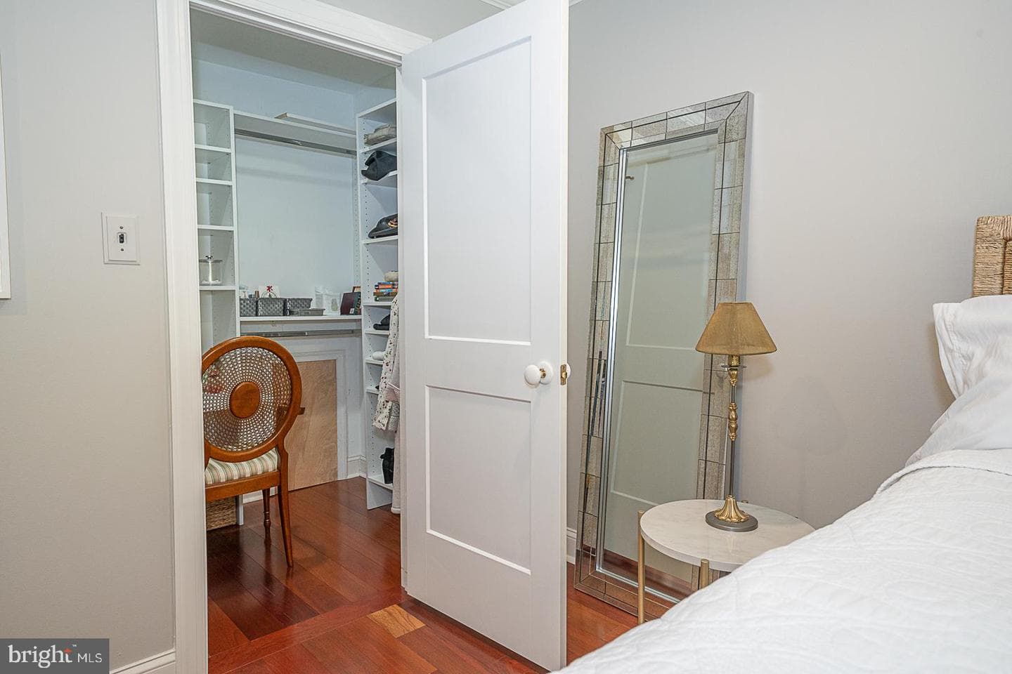 138 Montrose Avenue ##54 photo 26