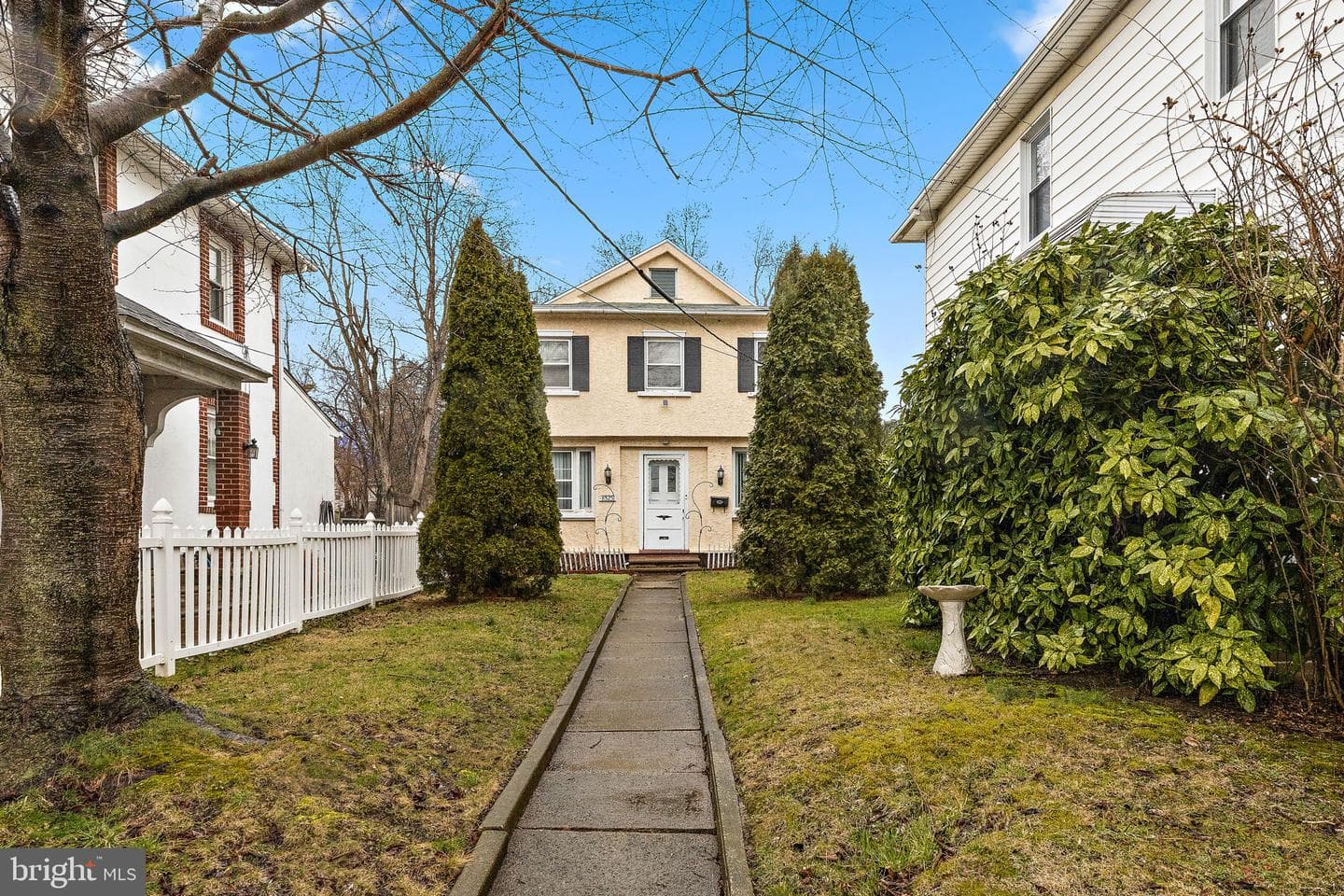 8525 Monroe Avenue, Upper Darby