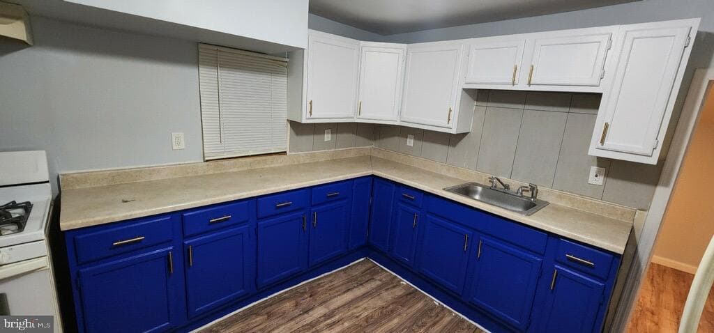 220 Kerlin Street photo 3