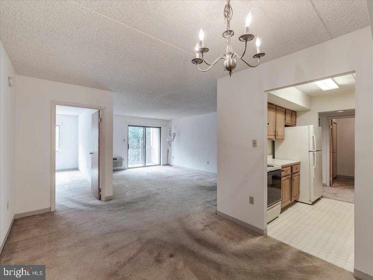 800 Avondale Road #5-0 photo 13