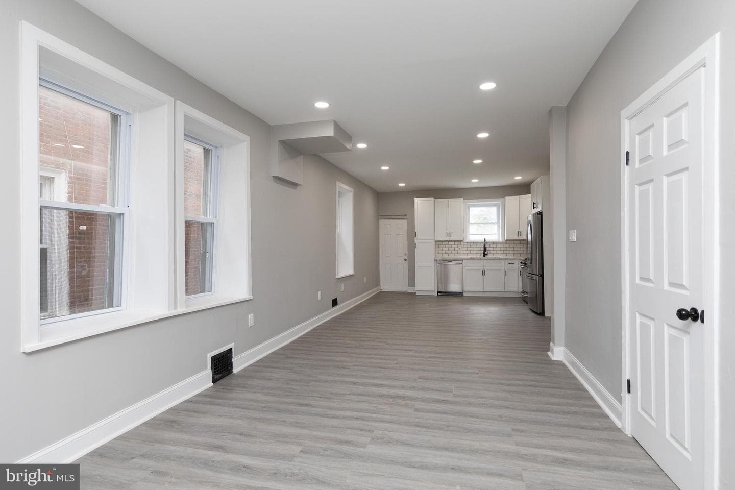 405 S 4th Street photo 10