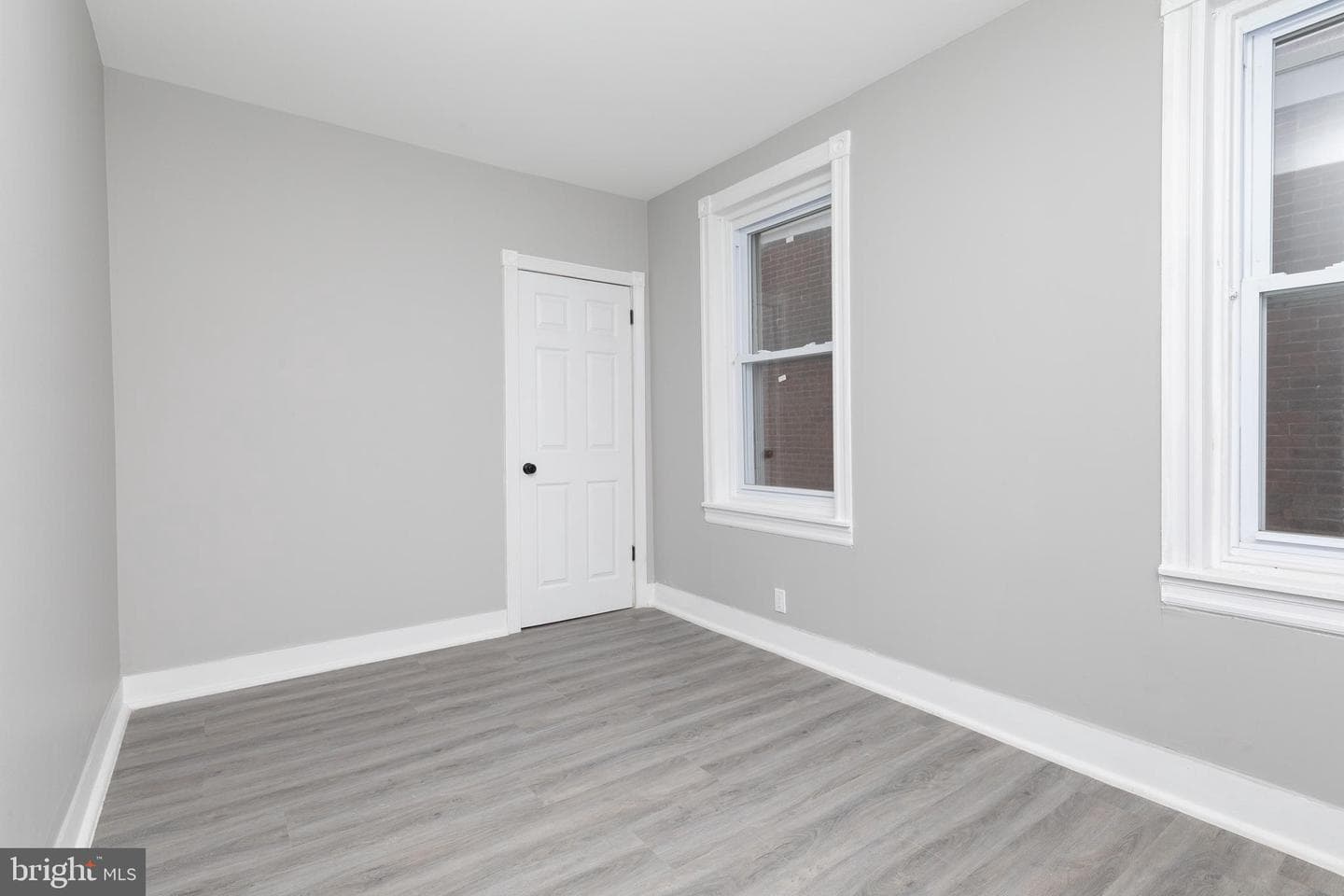 405 S 4th Street photo 17
