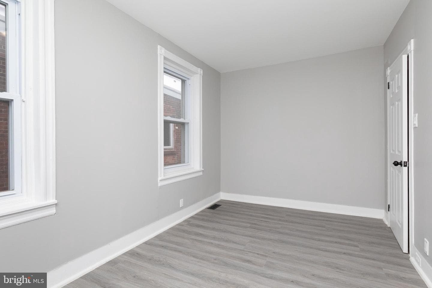 405 S 4th Street photo 18