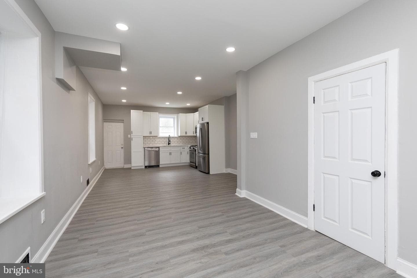 405 S 4th Street photo 9