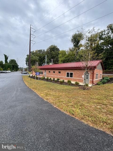 419 Station Ln. photo 16