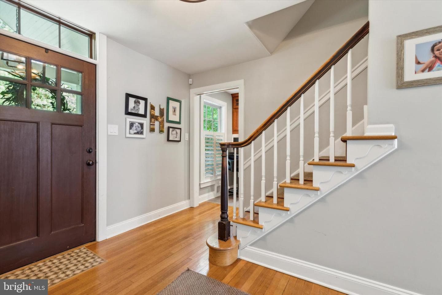 548 N Wayne Avenue photo 3