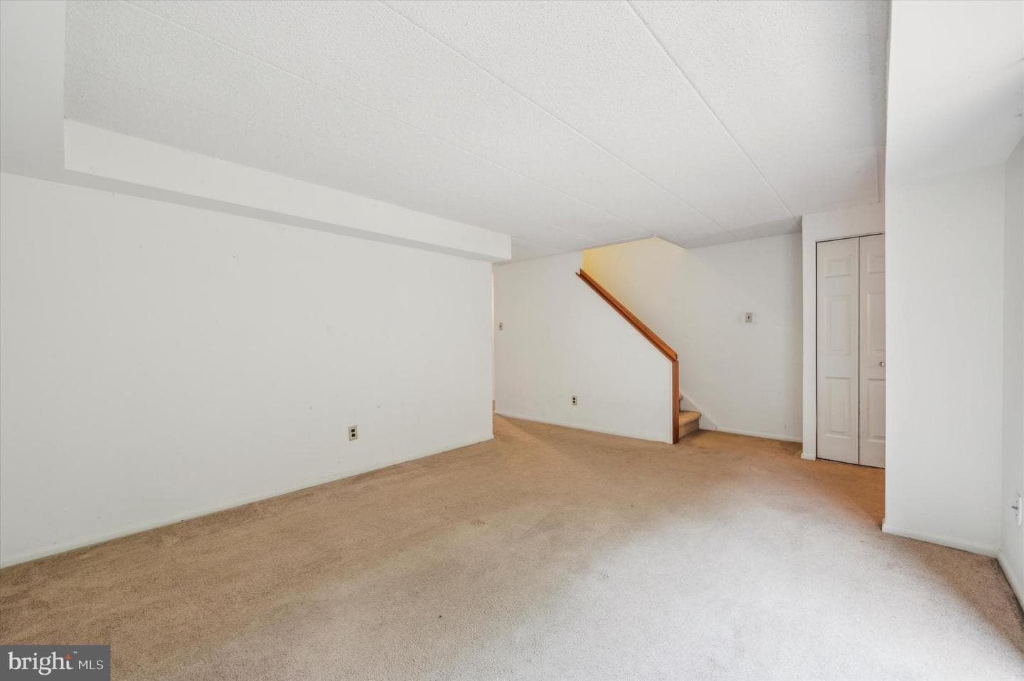 618 N Lemon Street photo 4