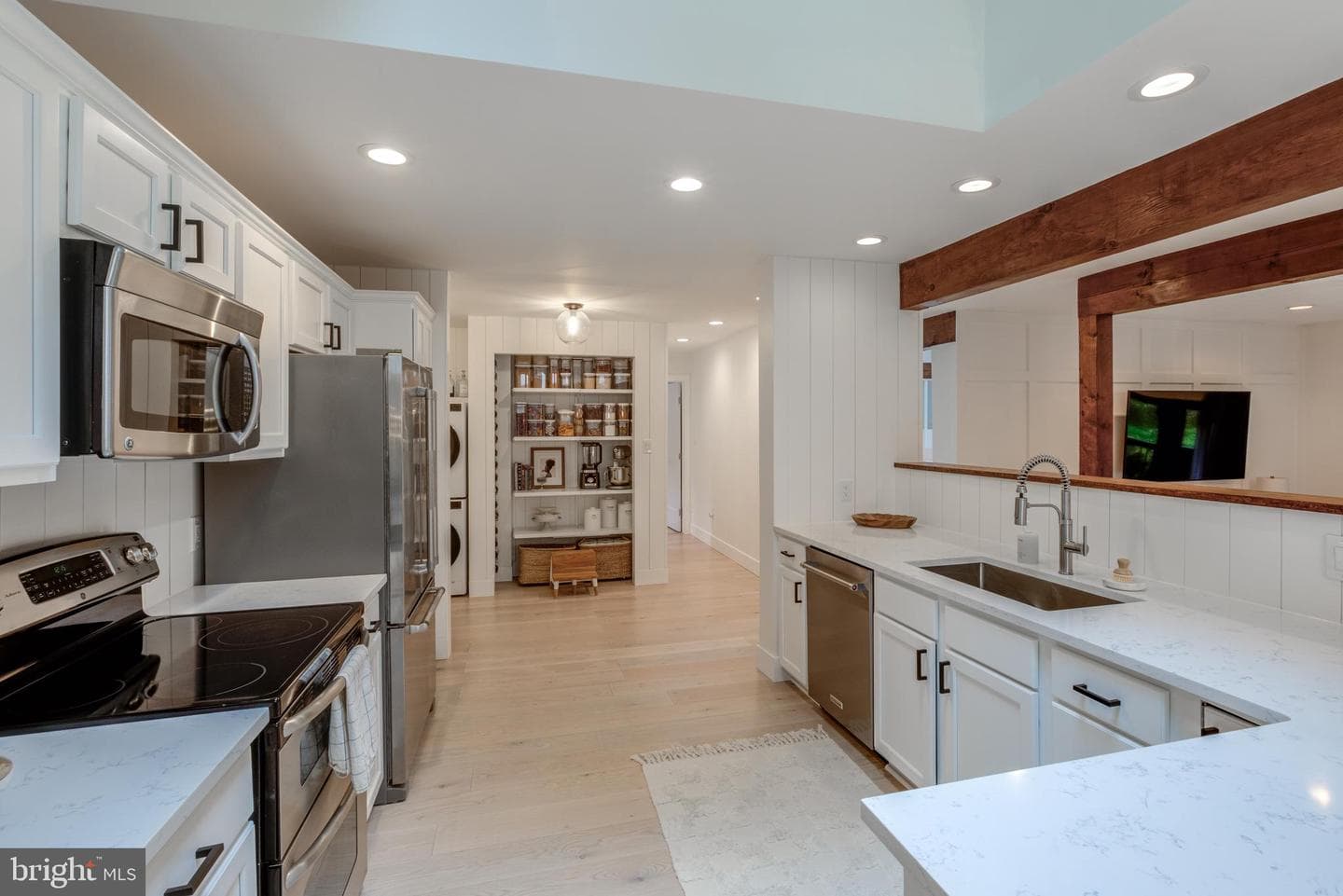 5 Diamond Drive photo 21