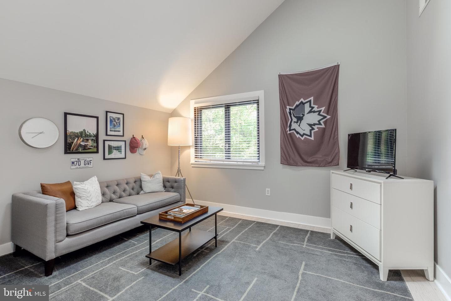 5 Diamond Drive photo 46