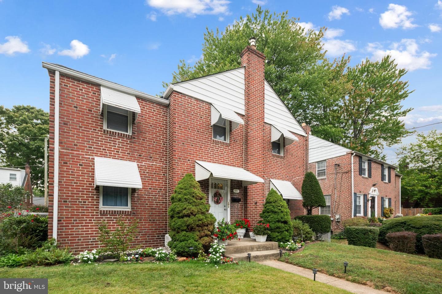 1104 Serrill Avenue photo 2