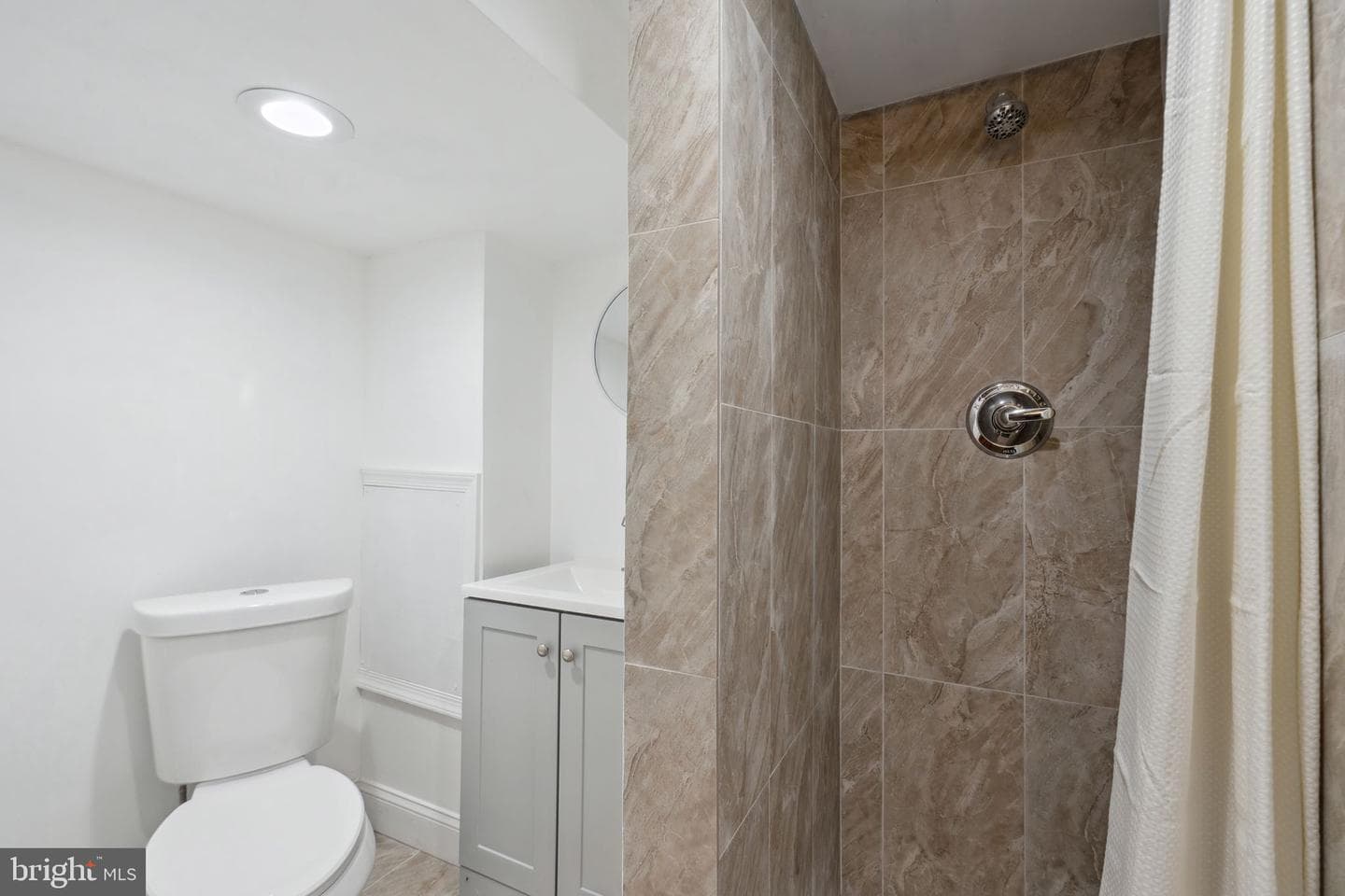 1104 Serrill Avenue photo 20