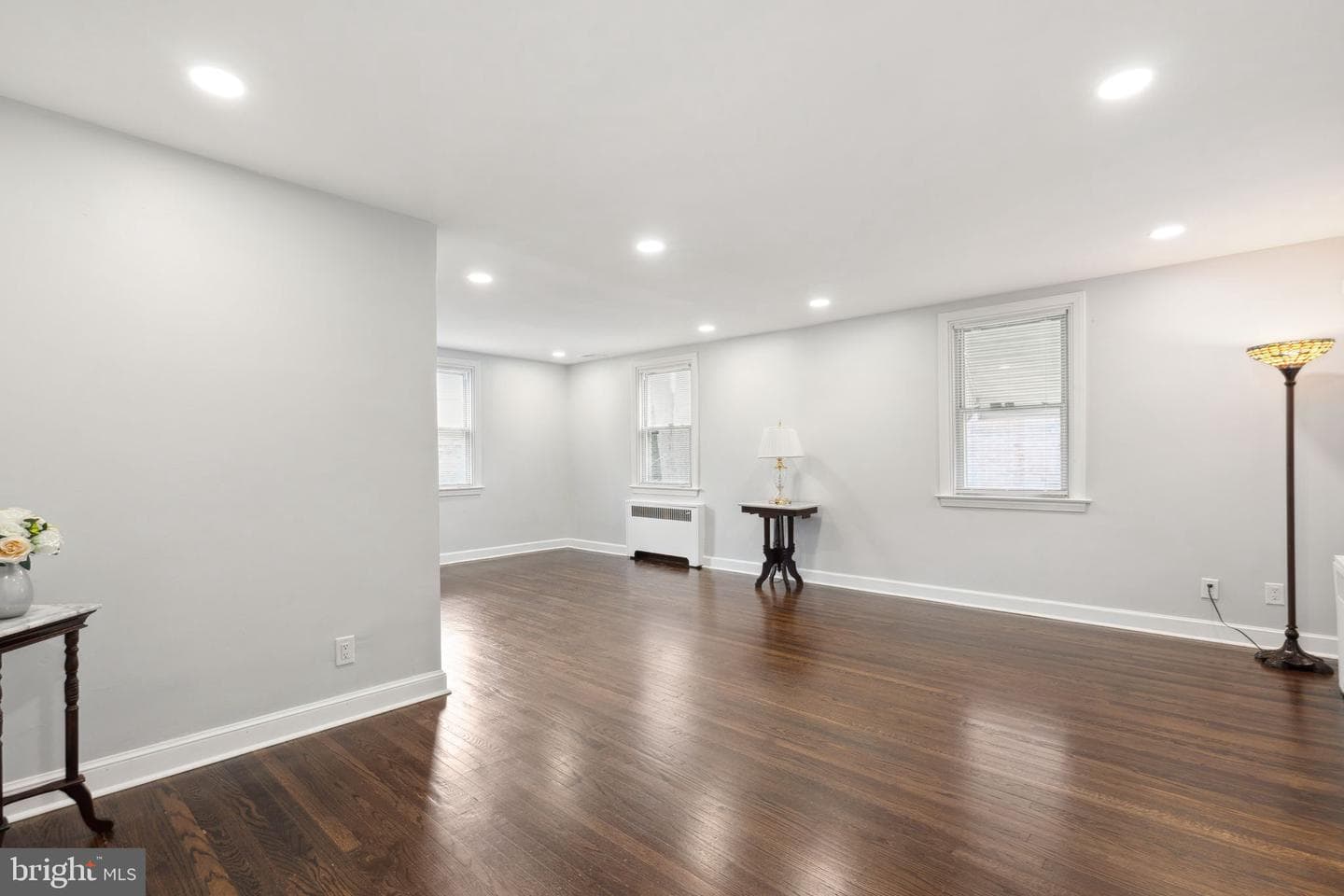 1104 Serrill Avenue photo 3