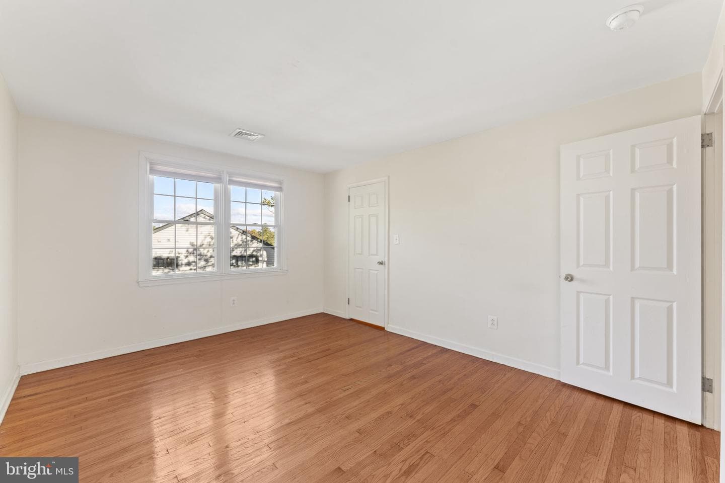 411 Saint Davids Avenue photo 16