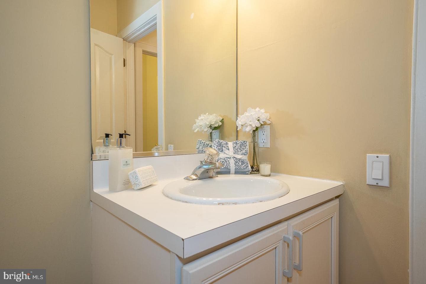 5021 Brittany Lane photo 36