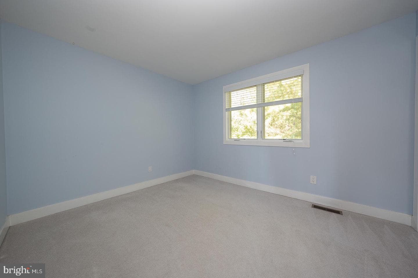 5021 Brittany Lane photo 46