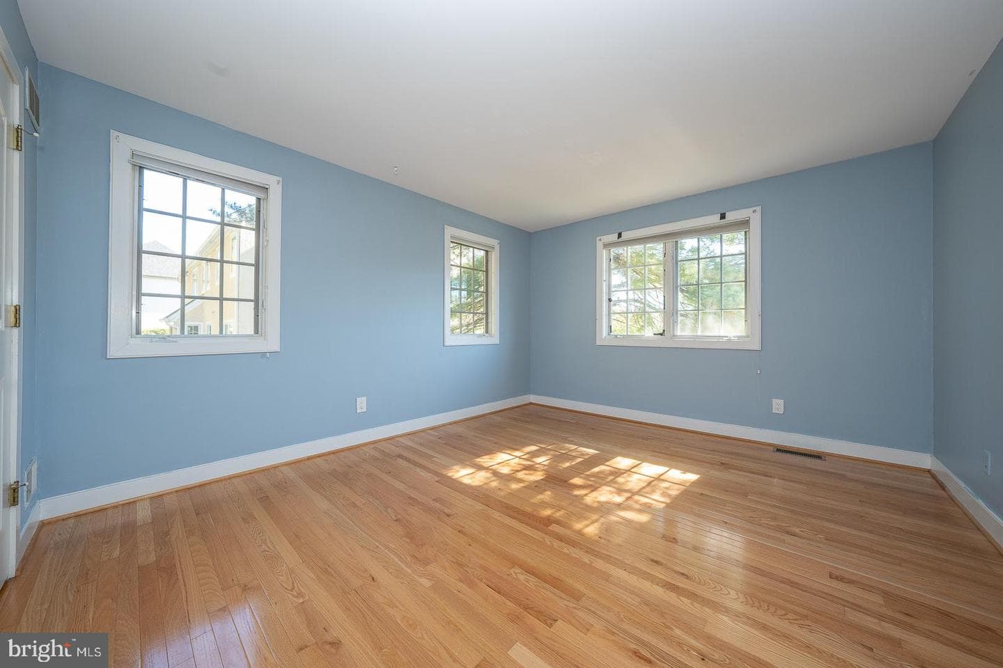 5021 Brittany Lane photo 55